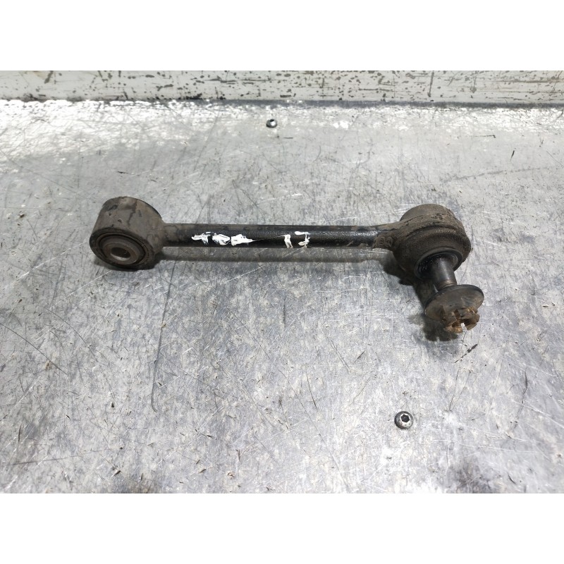 Recambio de brazo suspension superior trasero izquierdo para hyundai i40 style blue referencia OEM IAM   