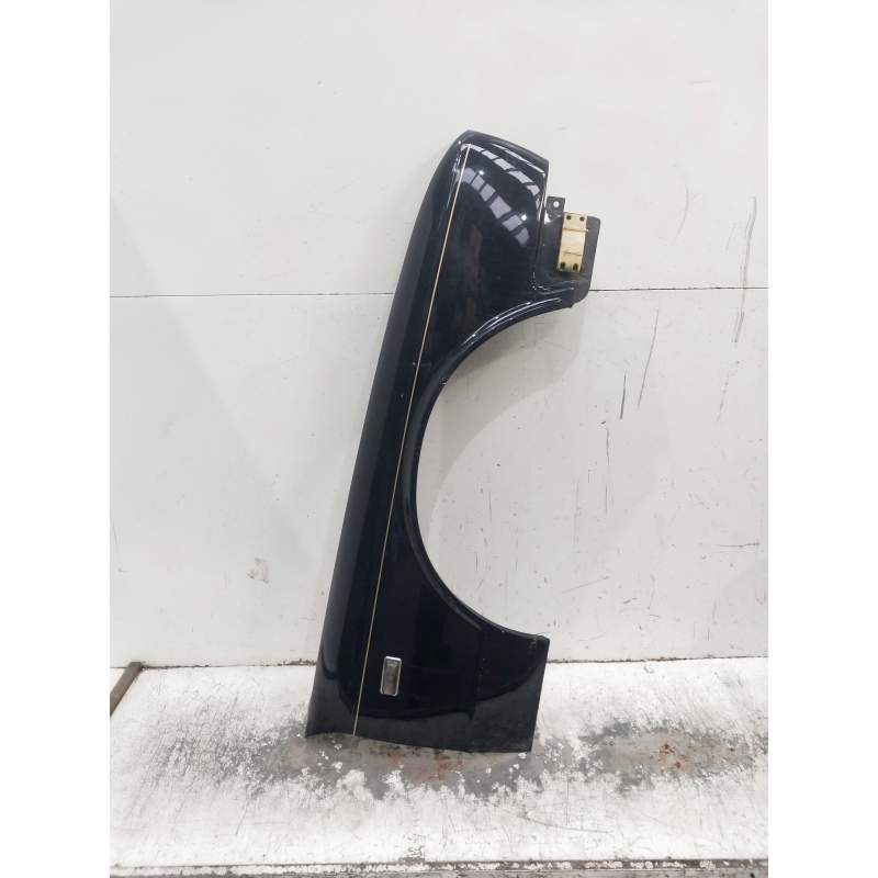 Recambio de aleta delantera derecha para jaguar xj6/12 referencia OEM IAM   