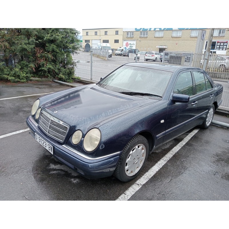 mercedes clase e (w210) berlina del año 1997