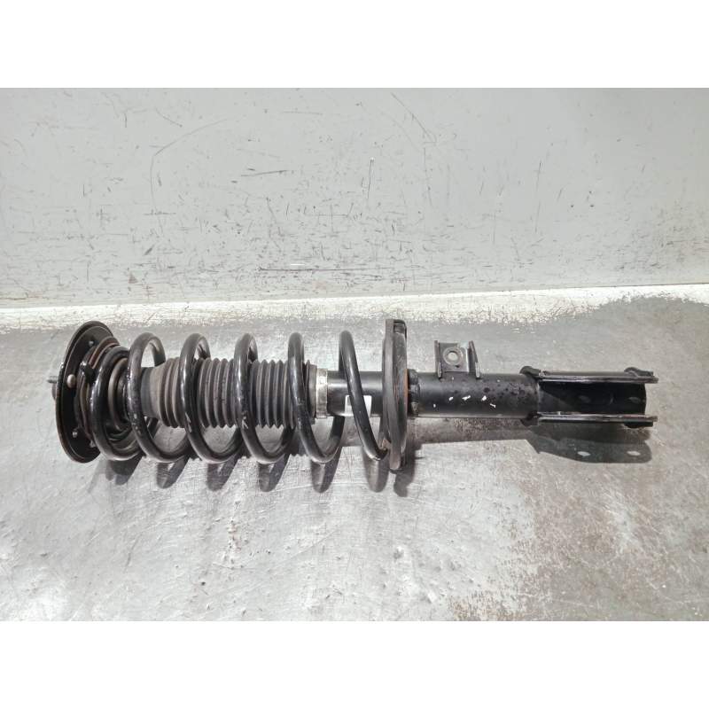 Recambio de amortiguador delantero izquierdo para chevrolet captiva referencia OEM IAM 824904009337 20VCDI 2006
