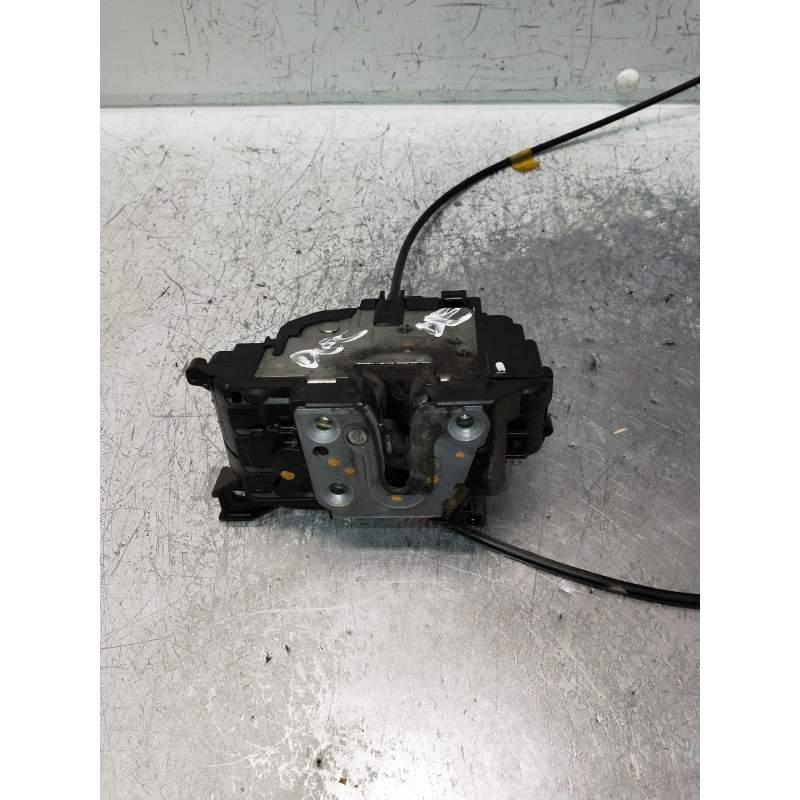 Recambio de motor cierre centralizado delantero derecho para renault kangoo profesional referencia OEM IAM   2008