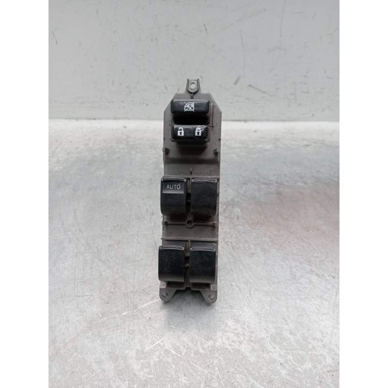Recambio de mando elevalunas delantero izquierdo para toyota yaris active referencia OEM IAM 0541k6n  2014