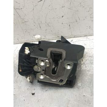 MOTOR CIERRE CENTRALIZADO DELANTERO DERECHO 805028269RB 5P 