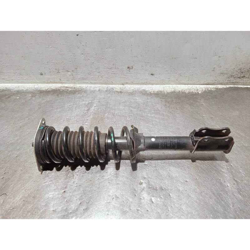 Recambio de amortiguador delantero para dacia spring referencia OEM IAM 543022595R  