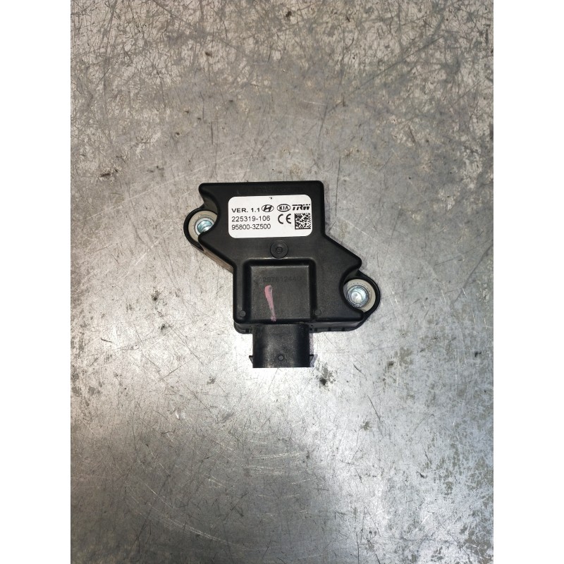 Recambio de modulo electronico para hyundai i40 style blue referencia OEM IAM 958003Z500  