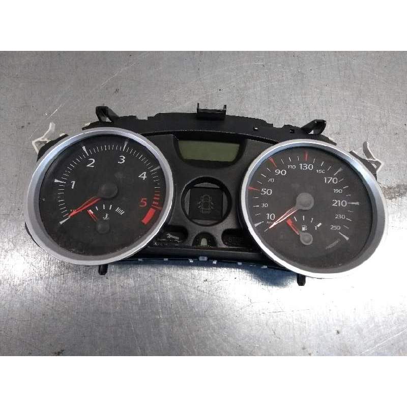 Recambio de cuadro instrumentos para renault megane ii berlina 3p 1.5 dci diesel cat referencia OEM IAM 8200720321M  