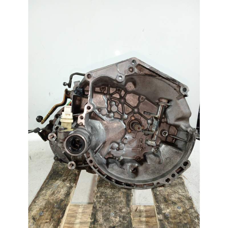 Recambio de caja cambios para citroën saxo referencia OEM IAM 20CF03 0097737 5V