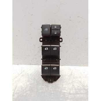 MANDO ELEVALUNAS DELANTERO IZQUIERDO 84040F4020 5P 515818B 2016