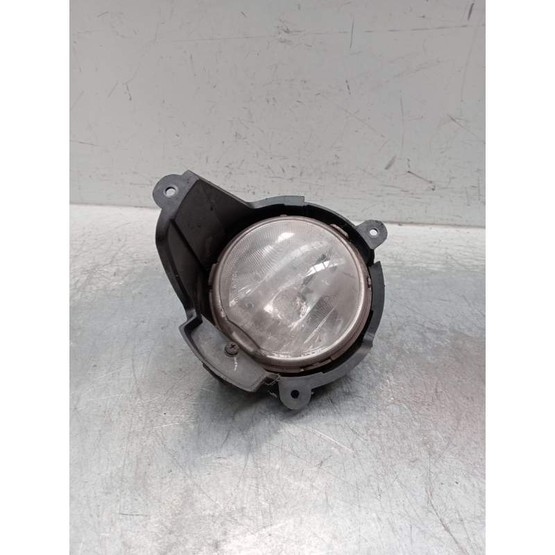 Recambio de faro antiniebla derecho para chevrolet captiva 2.0 vcdi lt referencia OEM IAM   2006