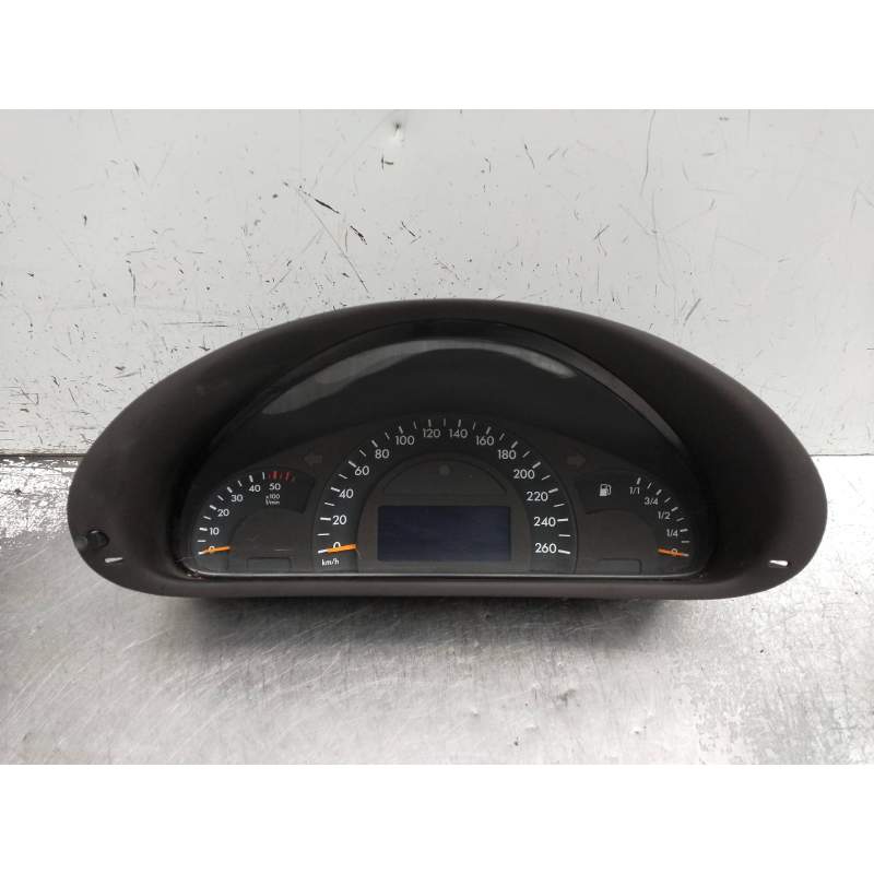 Recambio de cuadro instrumentos para mercedes-benz clase c (w203) berlina referencia OEM IAM A2035401347 110080183022 2000