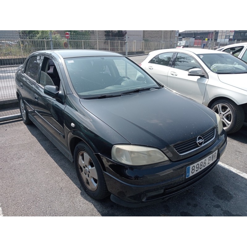 opel astra g berlina del año 2002