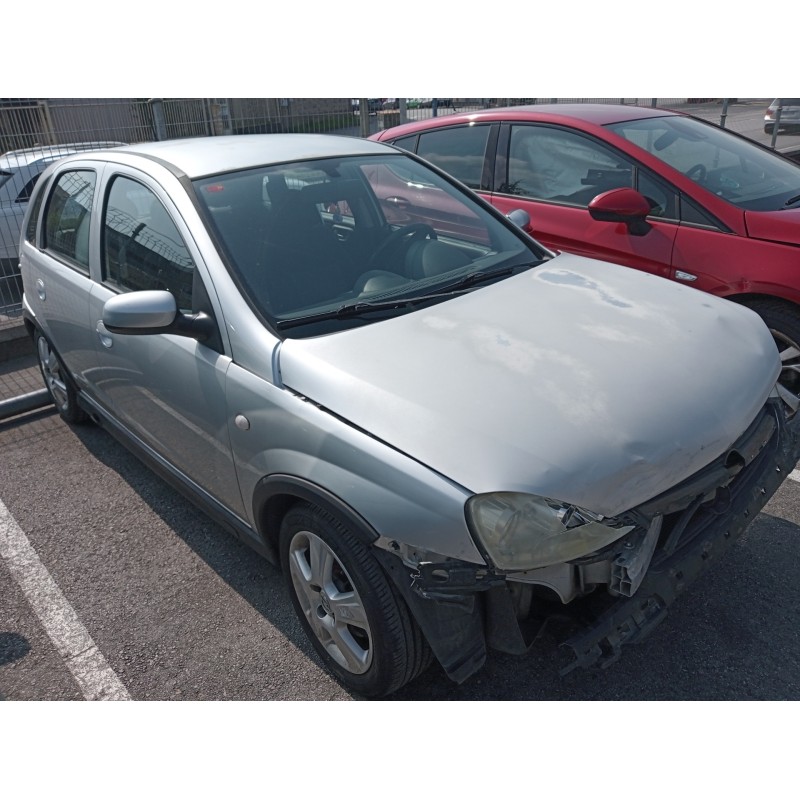 opel corsa c del año 2005