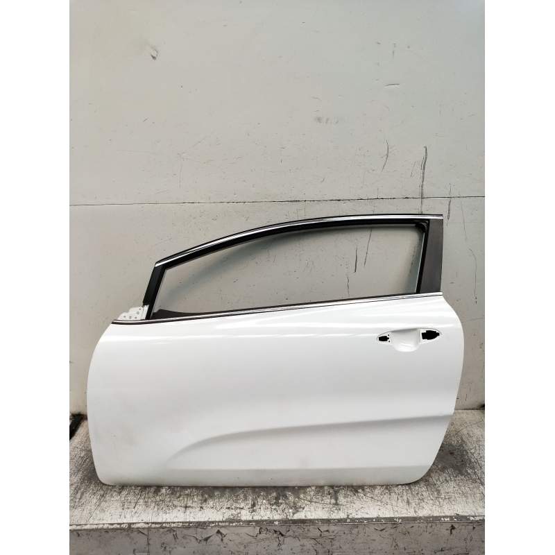 Recambio de puerta delantera izquierda para kia cee´d (jd) 1.6 gdi referencia OEM IAM  3P 2012