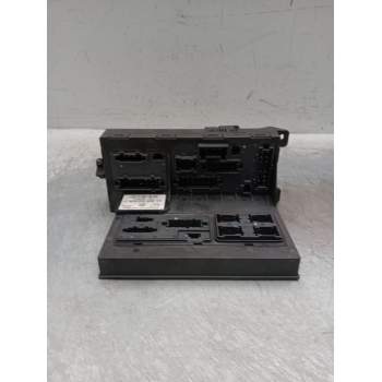 CAJA RELES / FUSIBLES 2115453901 220CDI 2002