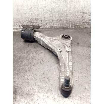 BRAZO SUSPENSION INFERIOR DELANTERO DERECHO 060646R E1GC3A052 2015