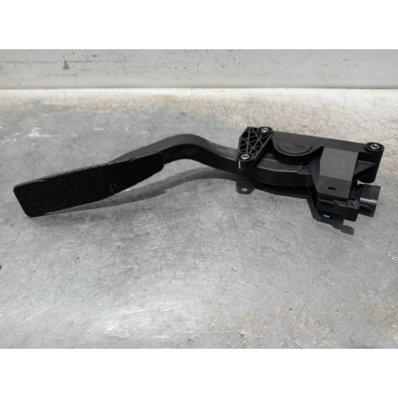 Recambio de potenciometro pedal para chevrolet captiva 2.0 vcdi ls referencia OEM IAM 96625893  