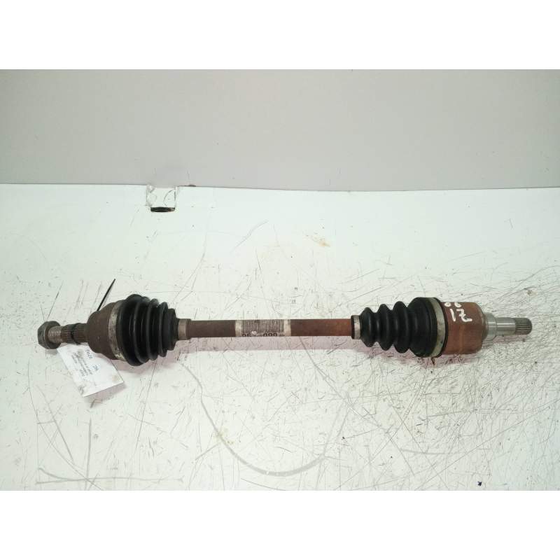 Recambio de transmision delantera izquierda para peugeot 207 xs referencia OEM IAM  16G 2006