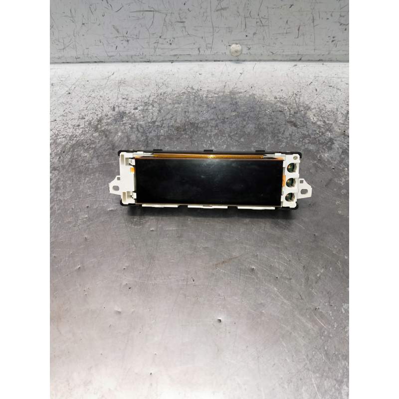 Recambio de pantalla multifuncion para citroën berlingo cuadro referencia OEM IAM 5555502902  