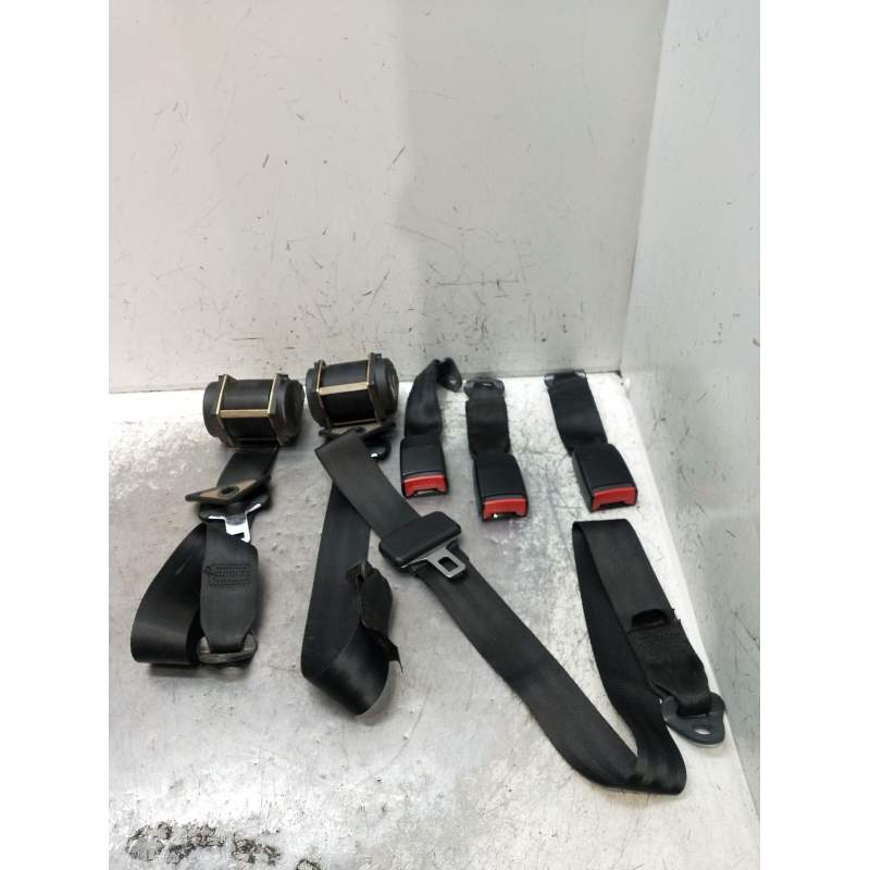 Recambio de juego cinturones trasero para citroën saxo (s0, s1) 1.5 d referencia OEM IAM  3P 1999