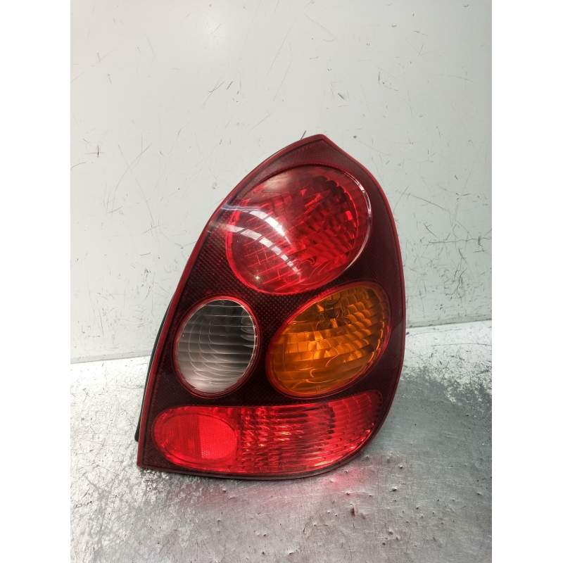 Recambio de piloto trasero derecho para toyota corolla (_e11_) 1.9 d (wze110_) referencia OEM IAM   