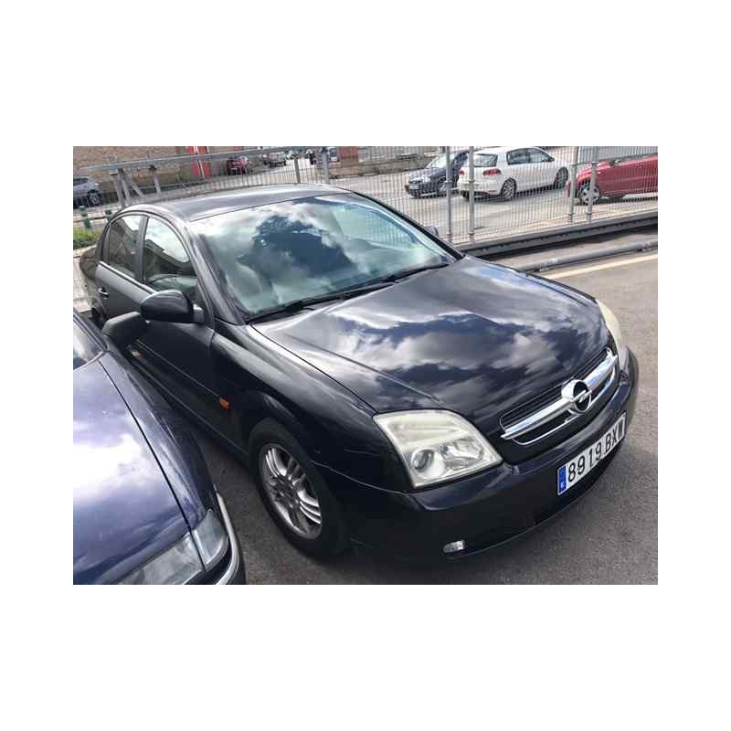 opel vectra c berlina del año 2002