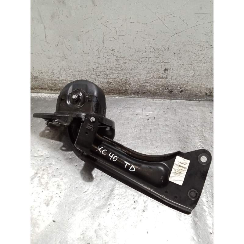 Recambio de tirante trasero derecho para volvo xc40 (536) d4 awd referencia OEM IAM 32221936 8888896735 2017