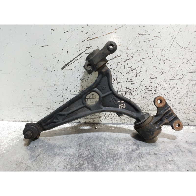 Recambio de brazo suspension inferior delantero izquierdo para peugeot expert kasten furg. referencia OEM IAM   