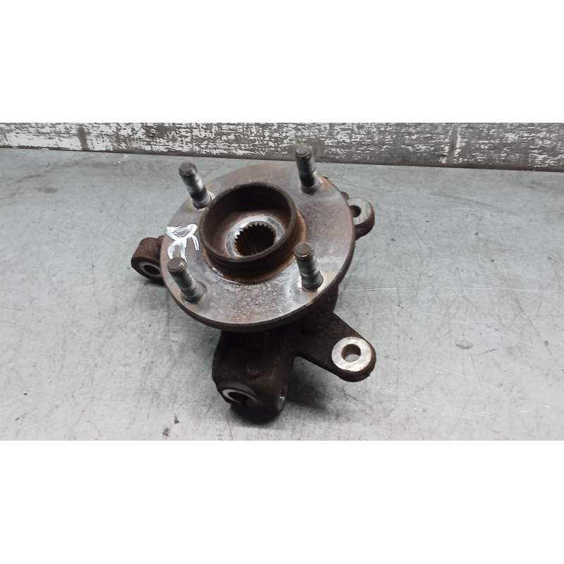 Recambio de mangueta delantera derecha para ford fiesta vi (cb1, ccn) 1.25 referencia OEM IAM   08