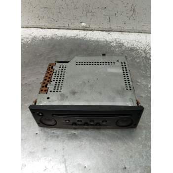 SISTEMA AUDIO / RADIO CD 8200057681 8200057681TU569 2001