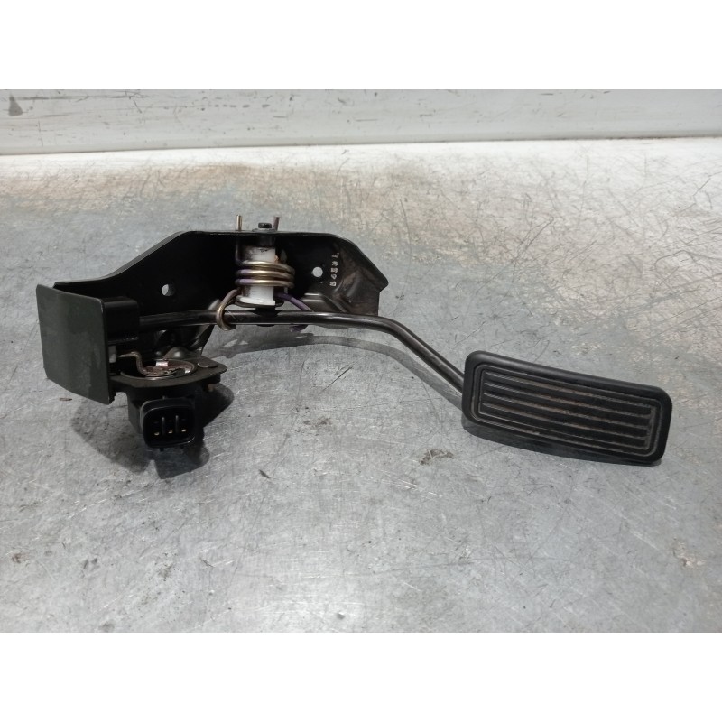 Recambio de potenciometro pedal para toyota corolla (e12) 2.0 d-cat referencia OEM IAM   