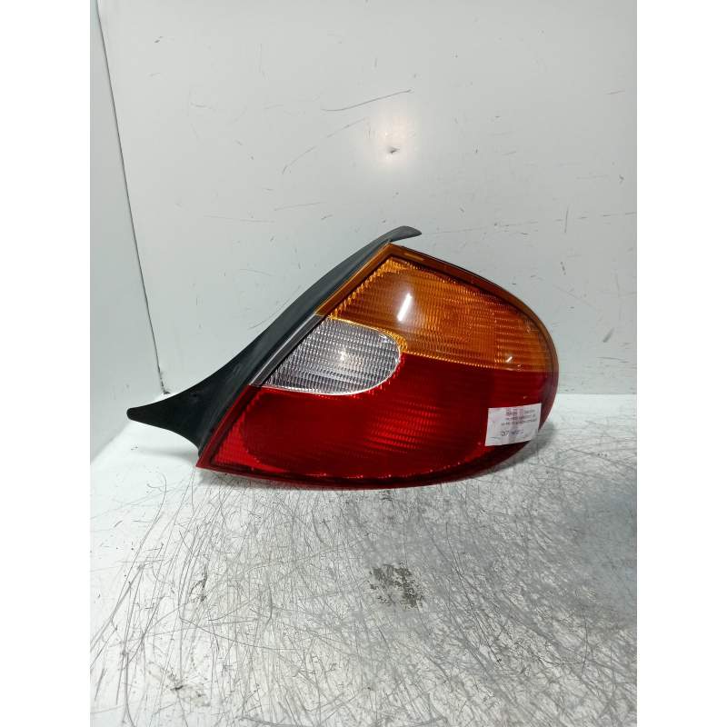 Recambio de piloto trasero derecho para chrysler neon (pl) 1.6 le referencia OEM IAM 5288528  