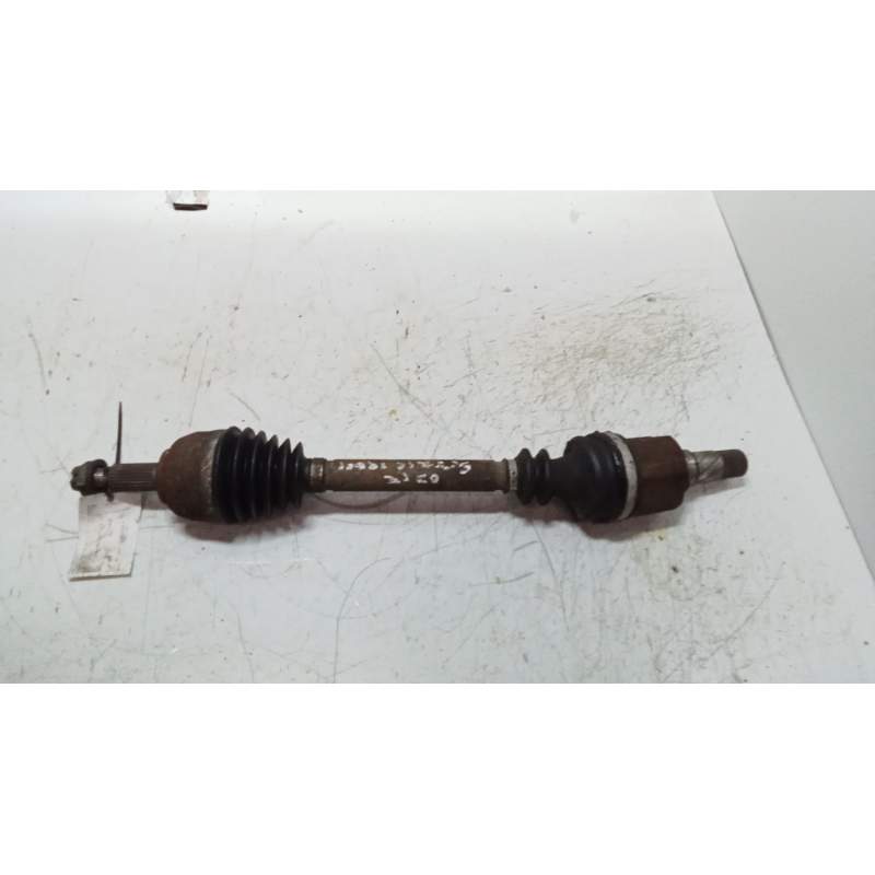 Recambio de transmision delantera izquierda para renault scenic ii 1.9 dci diesel referencia OEM IAM  19DCI 2003