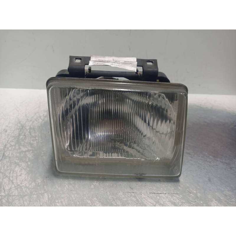 Recambio de faro derecho para opel corsa a cup referencia OEM IAM   