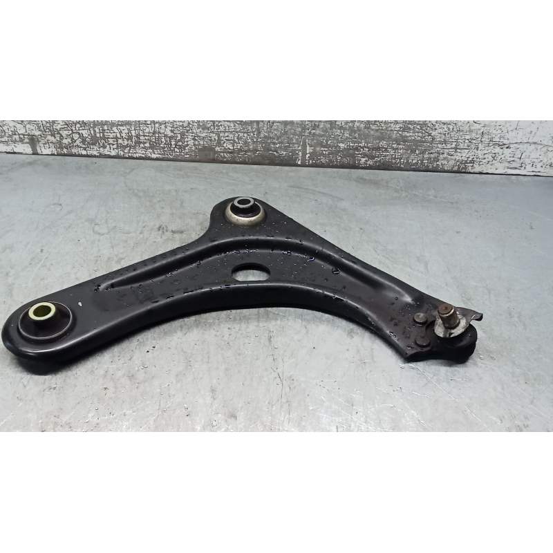 Recambio de brazo suspension inferior delantero derecho para peugeot 2008 (--.2013) active referencia OEM IAM  16HDI 2016