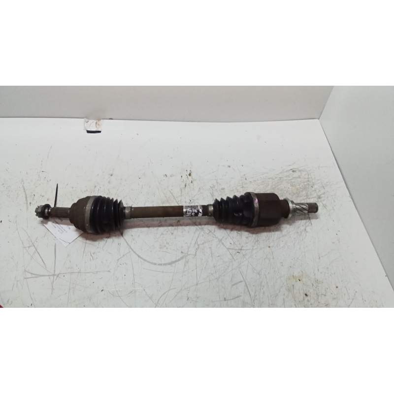 Recambio de transmision delantera izquierda para renault grand modus authentique referencia OEM IAM 8200499585  
