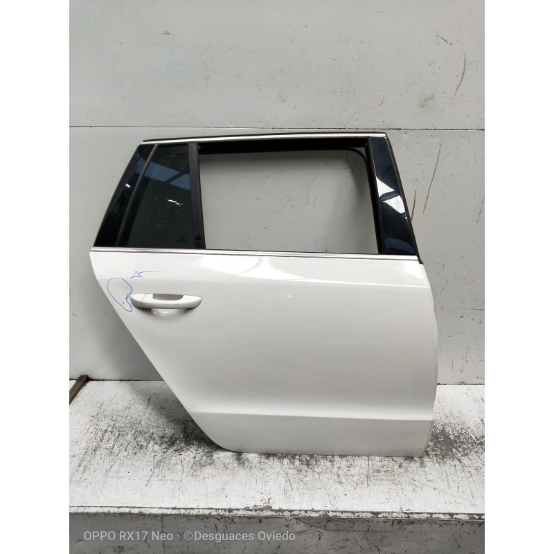 Recambio de puerta trasera derecha para skoda superb combi (3t5) 2.0 tdi dpf referencia OEM IAM   5P