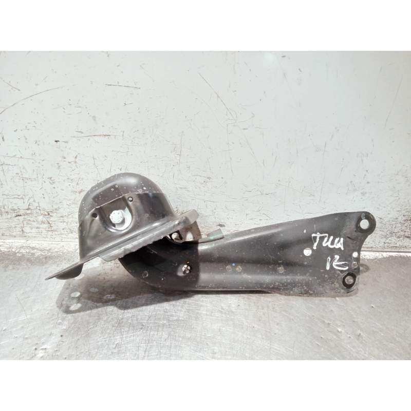 Recambio de brazo suspension superior trasero izquierdo para seat leon (5f1) referencia OEM IAM 5Q0505225C  