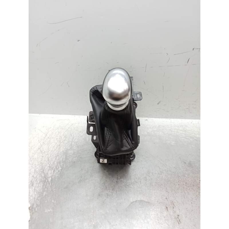 Recambio de palanca cambio para toyota c-hr (_x1_) 1.8 hybrid (zyx10_, zyx11_) referencia OEM IAM 75G588LHD  2016