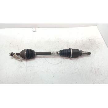 TRANSMISION DELANTERA IZQUIERDA 8200499585 