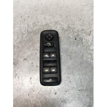 MANDO ELEVALUNAS DELANTERO IZQUIERDO 5P