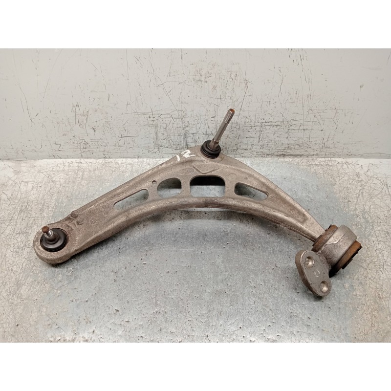 Recambio de brazo suspension inferior delantero izquierdo para bmw serie 3 berlina (e46) 320d referencia OEM IAM   