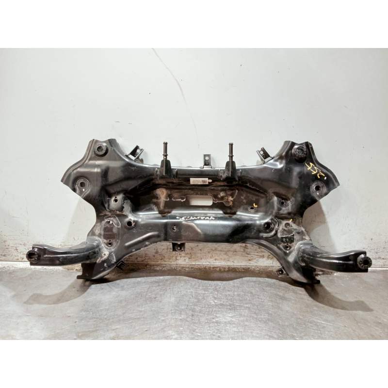 Recambio de puente delantero para hyundai kona n os referencia OEM IAM 62401I3000  CUNA