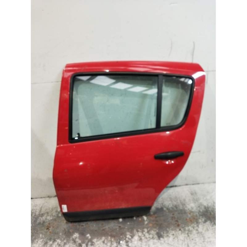 Recambio de puerta trasera izquierda para dacia sandero (bs_) 1.2 16v referencia OEM IAM  5P 2008