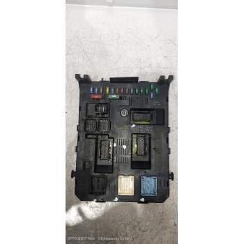 CAJA RELES / FUSIBLES 9661940180 BSI2004H02 