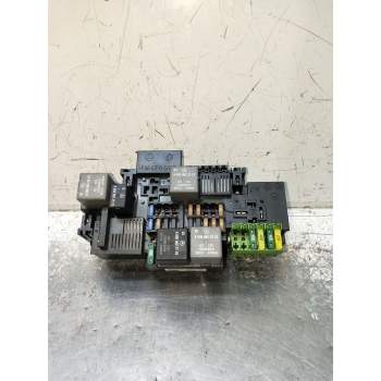 CAJA RELES / FUSIBLES A2229063202 ZGS003Q03 W205/2014
