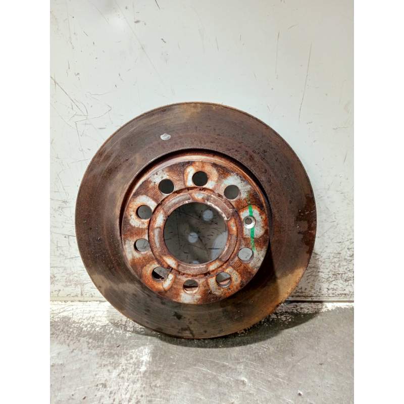 Recambio de disco freno trasero para seat leon (5f1) referencia OEM IAM   