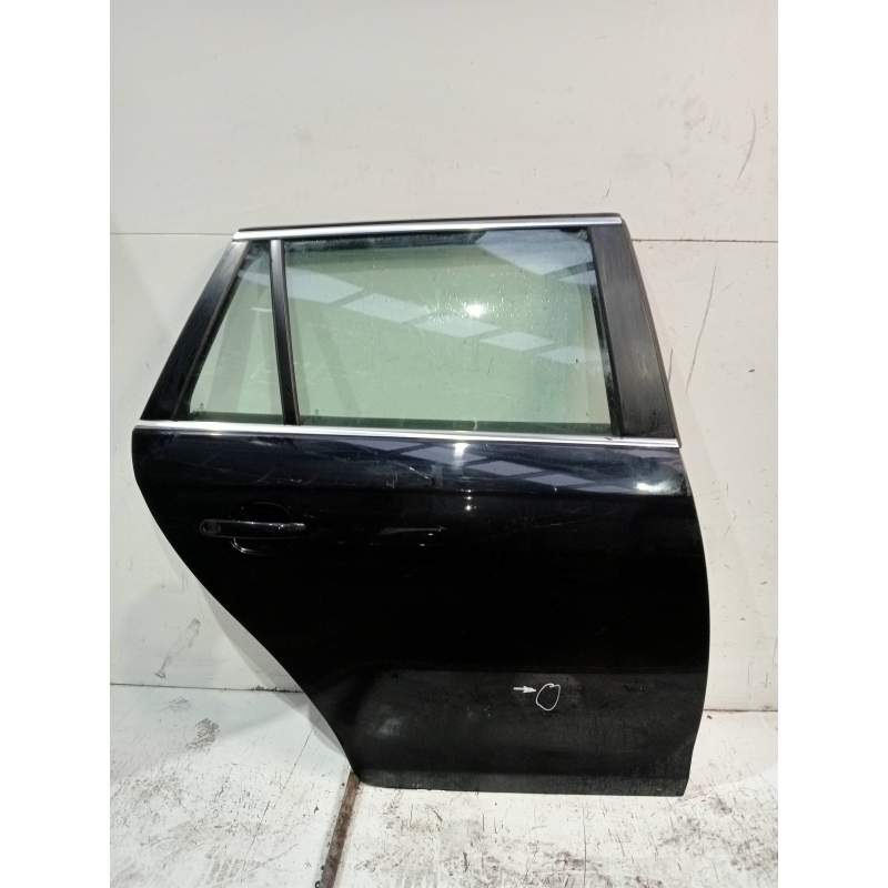 Recambio de puerta trasera derecha para volkswagen golf v variant (1k5) 1.9 tdi referencia OEM IAM   5P