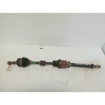 TRANSMISION DELANTERA DERECHA 15DCI 2002