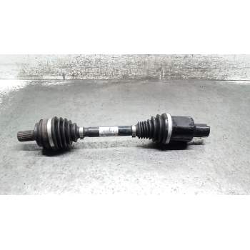 TRANSMISION DELANTERA IZQUIERDA A2053303906 400G W205/2014