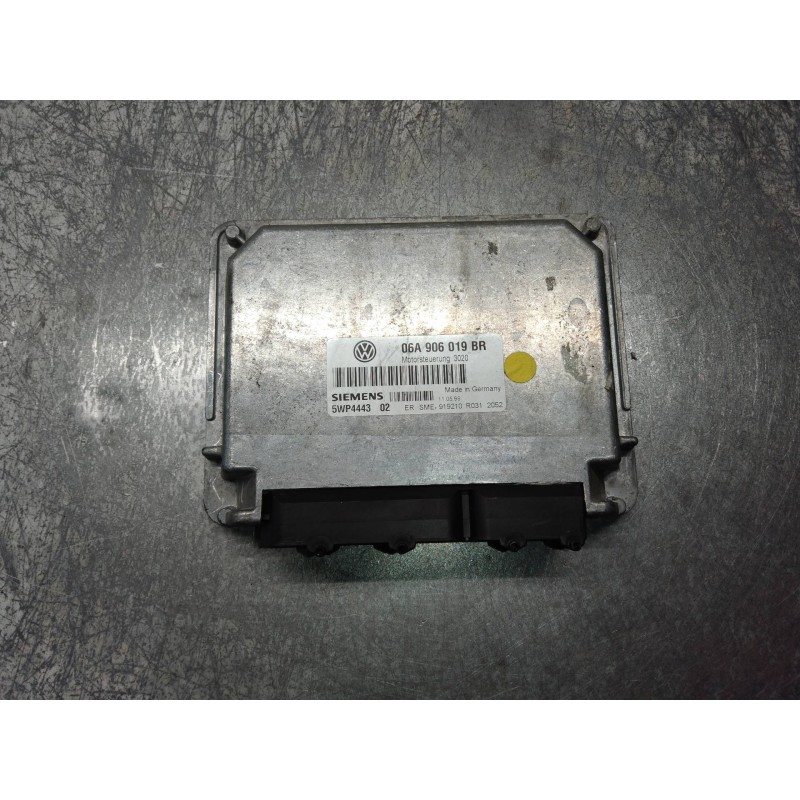 Recambio de centralita motor uce para seat toledo (1m2) signo referencia OEM IAM 06A906019BR 5WP444302 